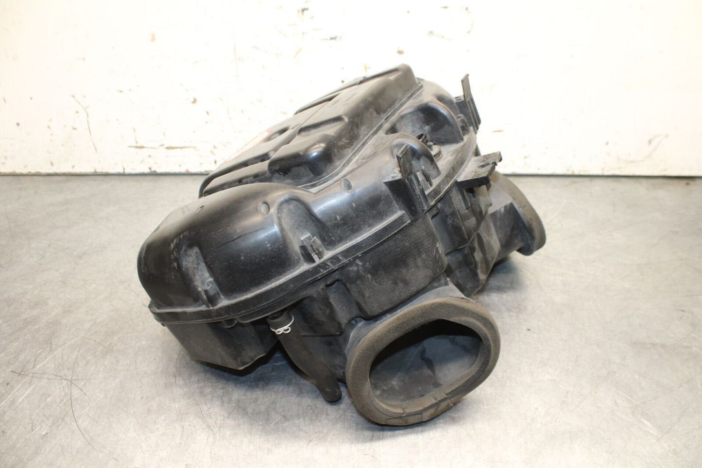 06-07 SUZUKI GSXR 600 AIRBOX AIR INTAKE FILTER BOX/ K&N AIRFILTER BB737