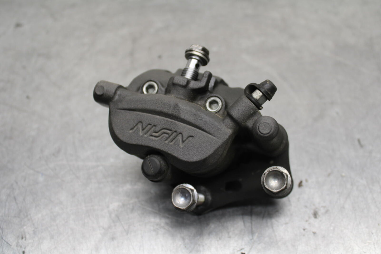 19-22 KAWASAKI Z400 RIGHT FRONT BRAKE CALIPER BB738