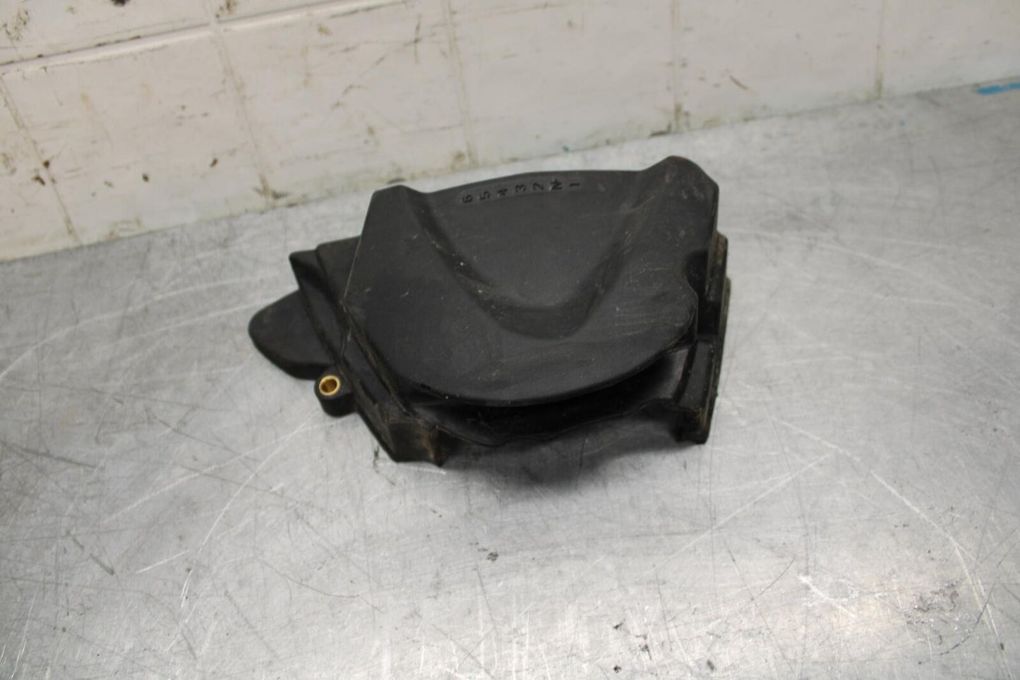 17-21 TRIUMPH STREET TRIPPLE R ABS ENGINE SPROCKET COVER bb452