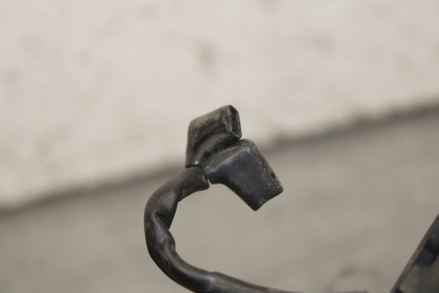 03-04 TRIUMPH DAYTONA 600 RIGHT CLIP ON KILL OFF START SWITCH SWITCHES BB745