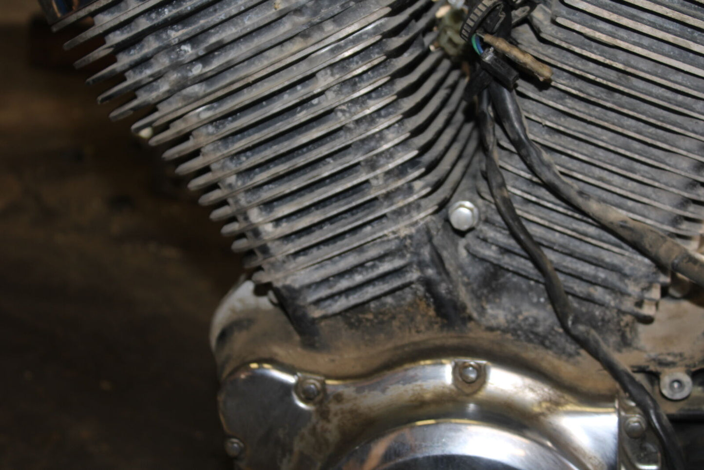 87-03 SUZUKI INTRUDER 1400 VS1400GLP ENGINE MOTOR BB702