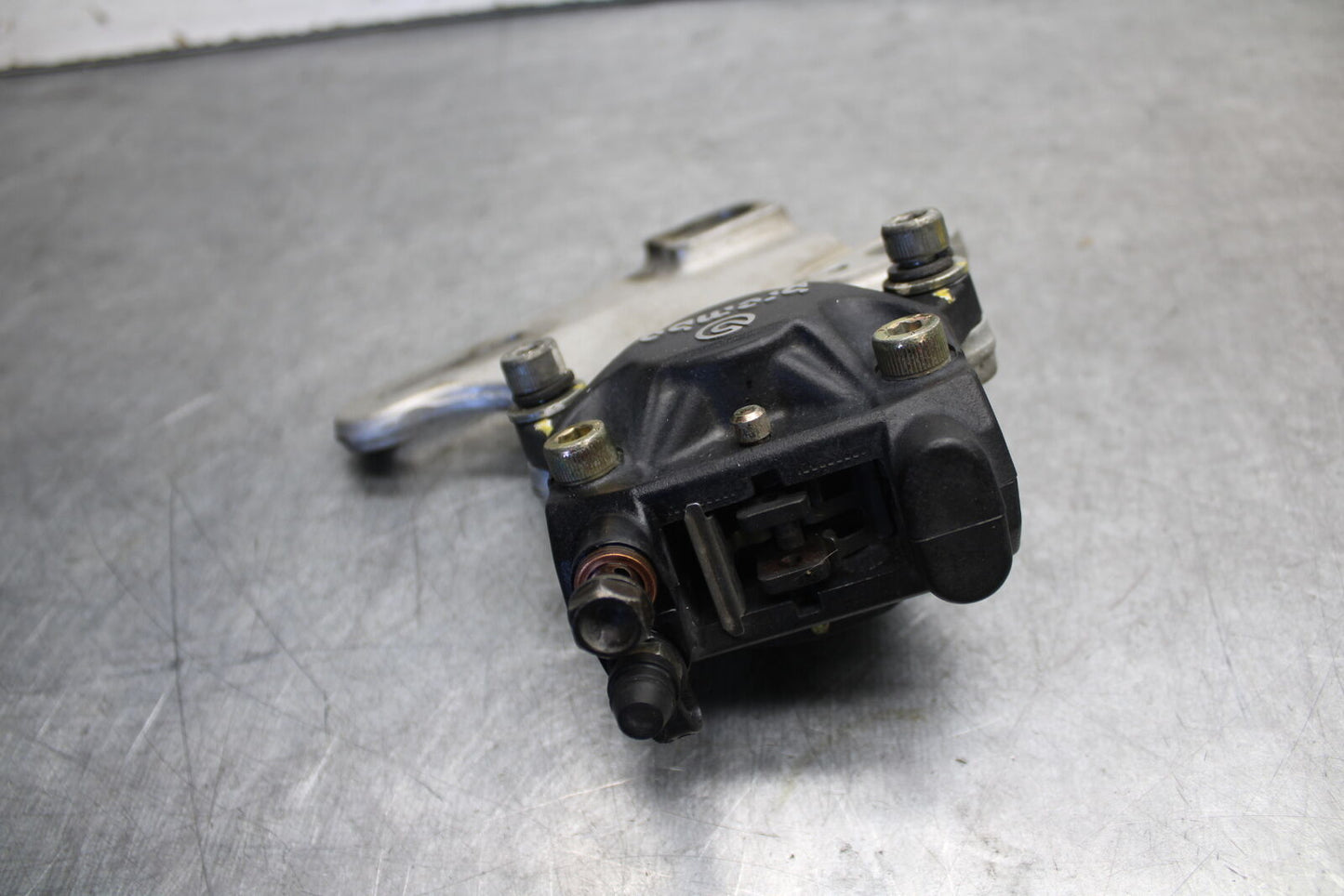 06-07 DUCATI MONSTER 695 REAR BACK BRAKE CALIPER W MOUNT BRACKET BB674