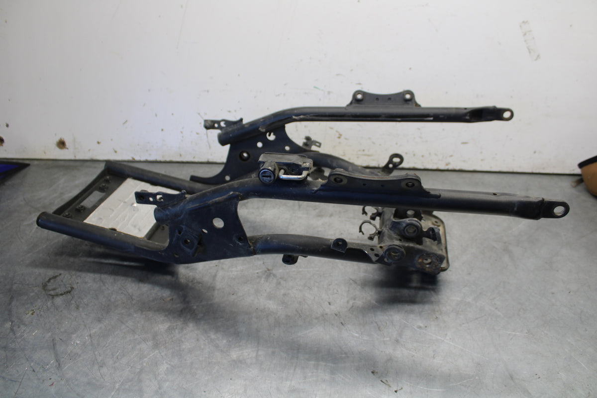 07-09 YAMAHA FZ6 REAR SUBFRAME BACK SUB FRAME 4S8-21190-09-00 BB713