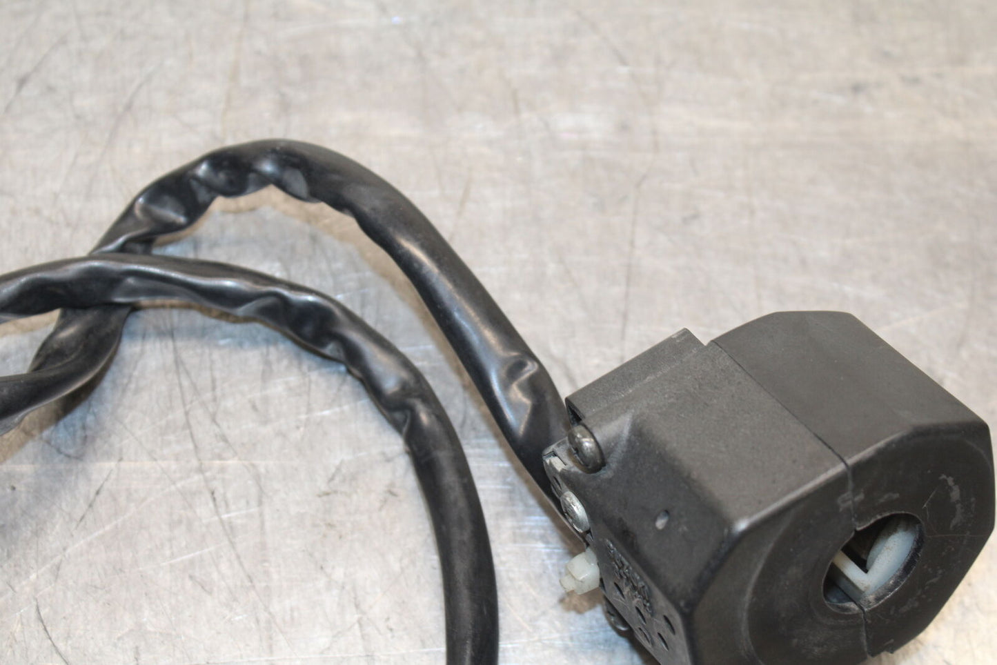 93 SUZUKI GSXR750W LEFT CLIP ON HANDLE HORN SIGNALS SWITCH SWITCHES BB112