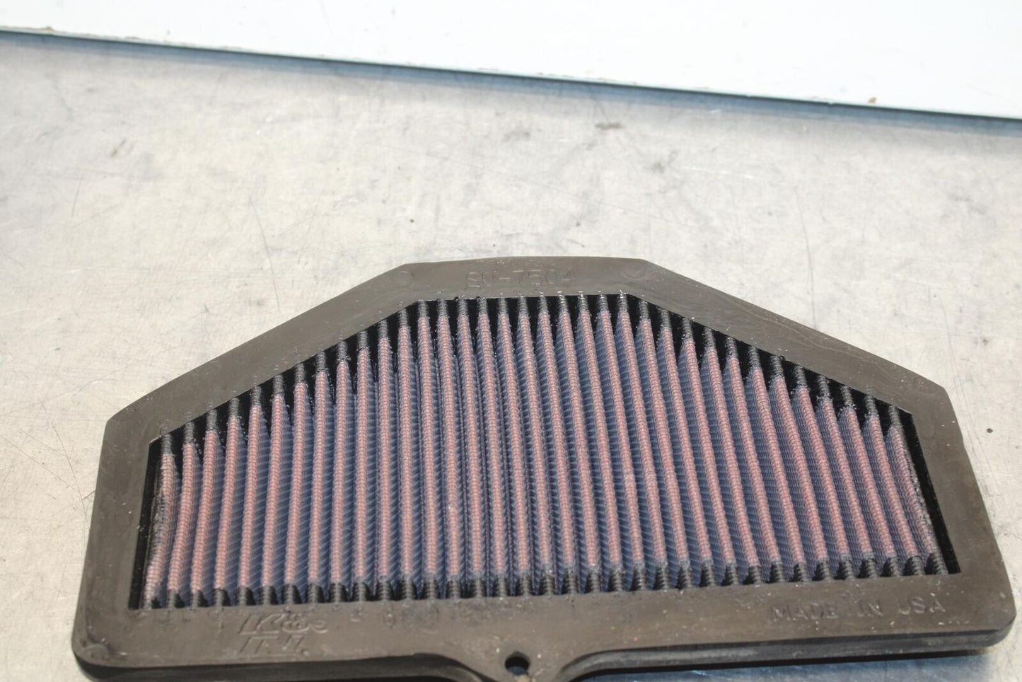 04-05 SUZUKI GSXR750 K&N AIRBOX AIR INTAKE FILTER BB81
