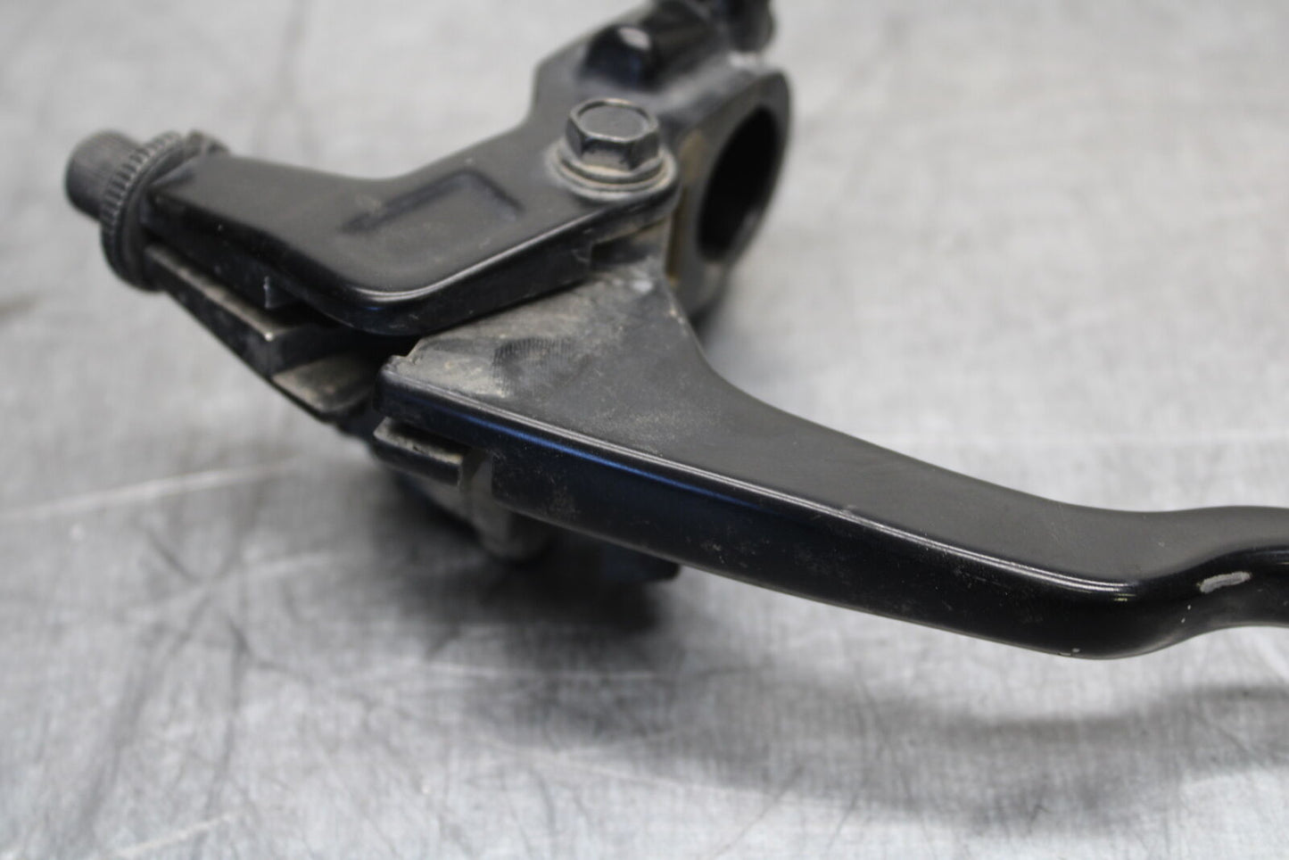 19-22 KAWASAKI Z400 CLUTCH PERCH MOUNT WITH LEVER BB708