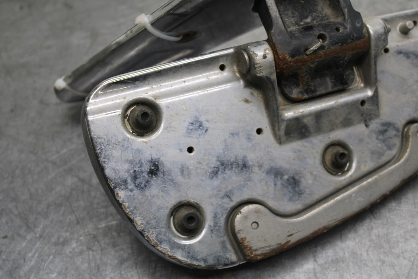 14-16 TRIUMPH AMERICA LT RIGHT FRONT FOOT REST PEG STEP BB720