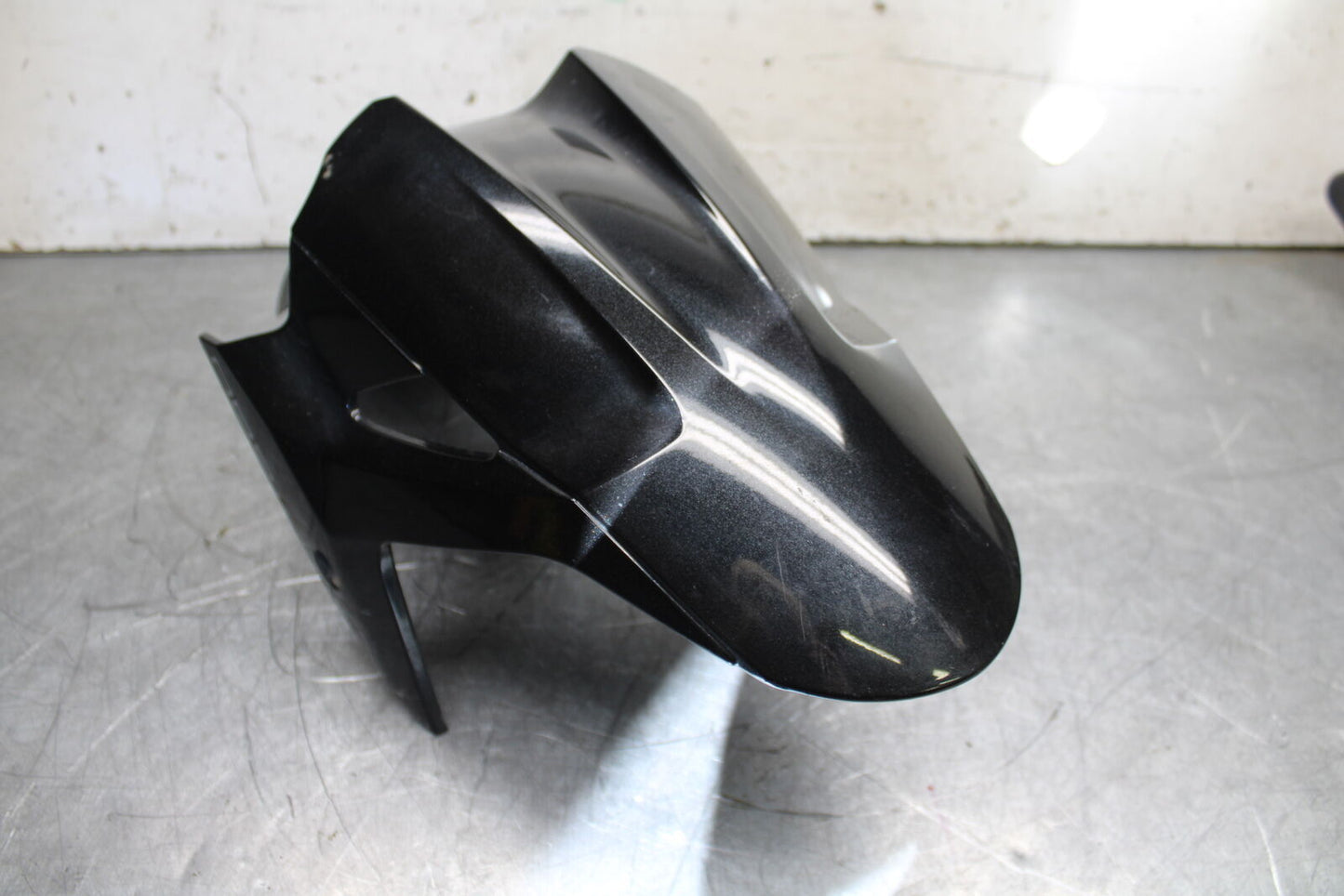 19-22 KAWASAKI Z400 FRONT WHEEL FENDER COWL FAIRING BB708