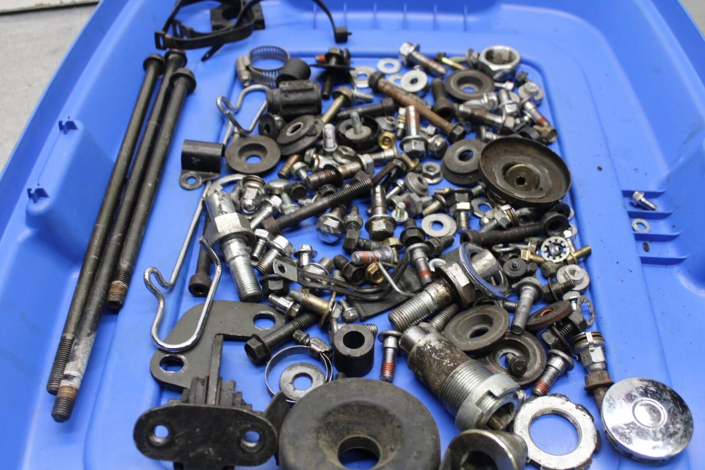 98-02 HONDA SHADOW AERO 1100 ENGINE MOUNTING BOLTS HARDWARE MOTOR SCREWS BB106