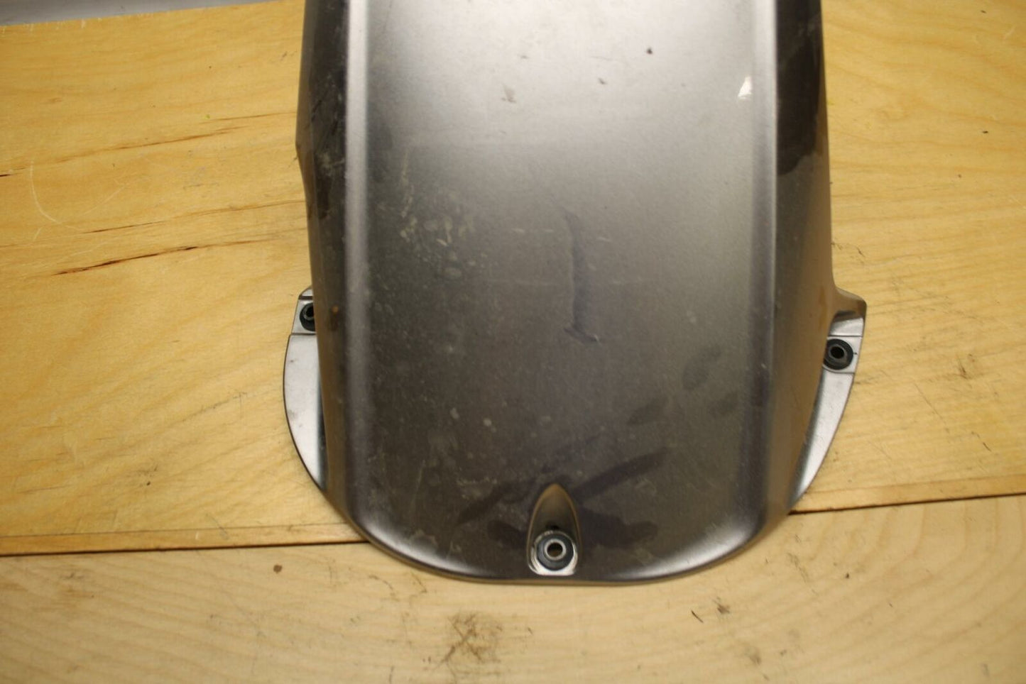 02-03 YAMAHA YZF R1 5PW REAR BACK WHEEL TIRE HUGGER FENDER BB313