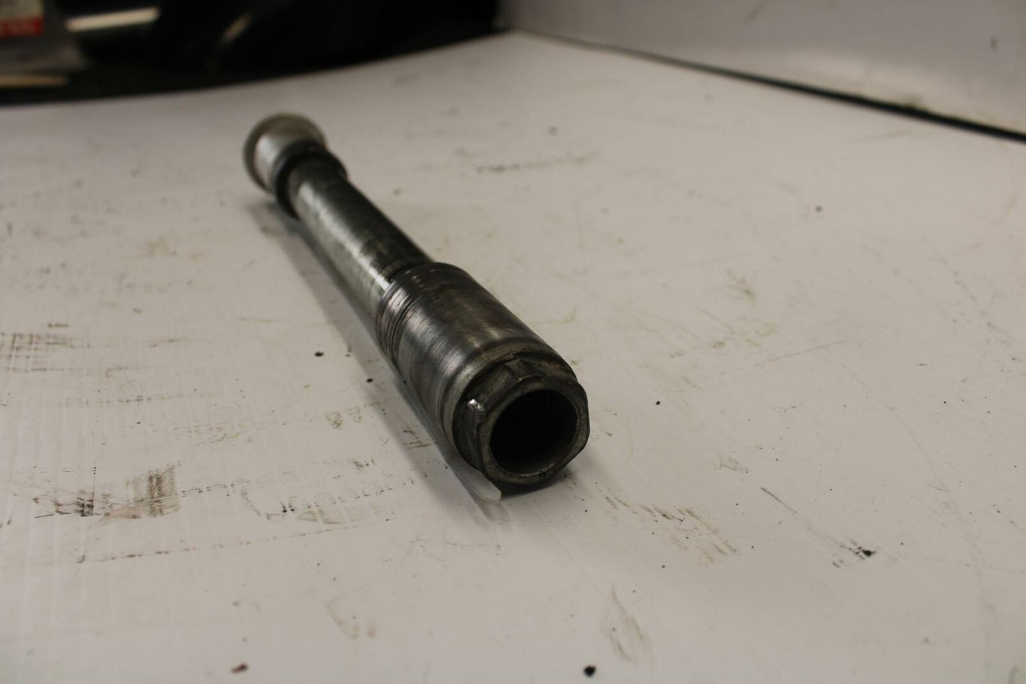 98-03 SUZUKI TL1000R FRONT WHEEL RIM AXLE PIVOT BOLT BB267