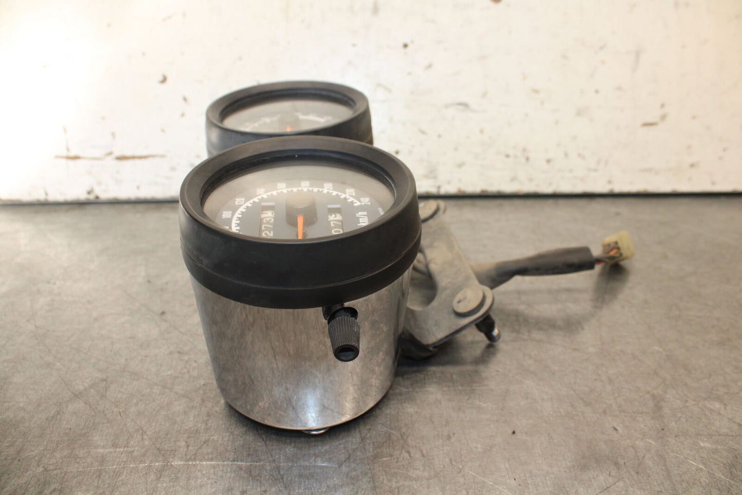85-86 SUZUKI MADURA 1200 GAUGES METER SPEEDO TACH BB691