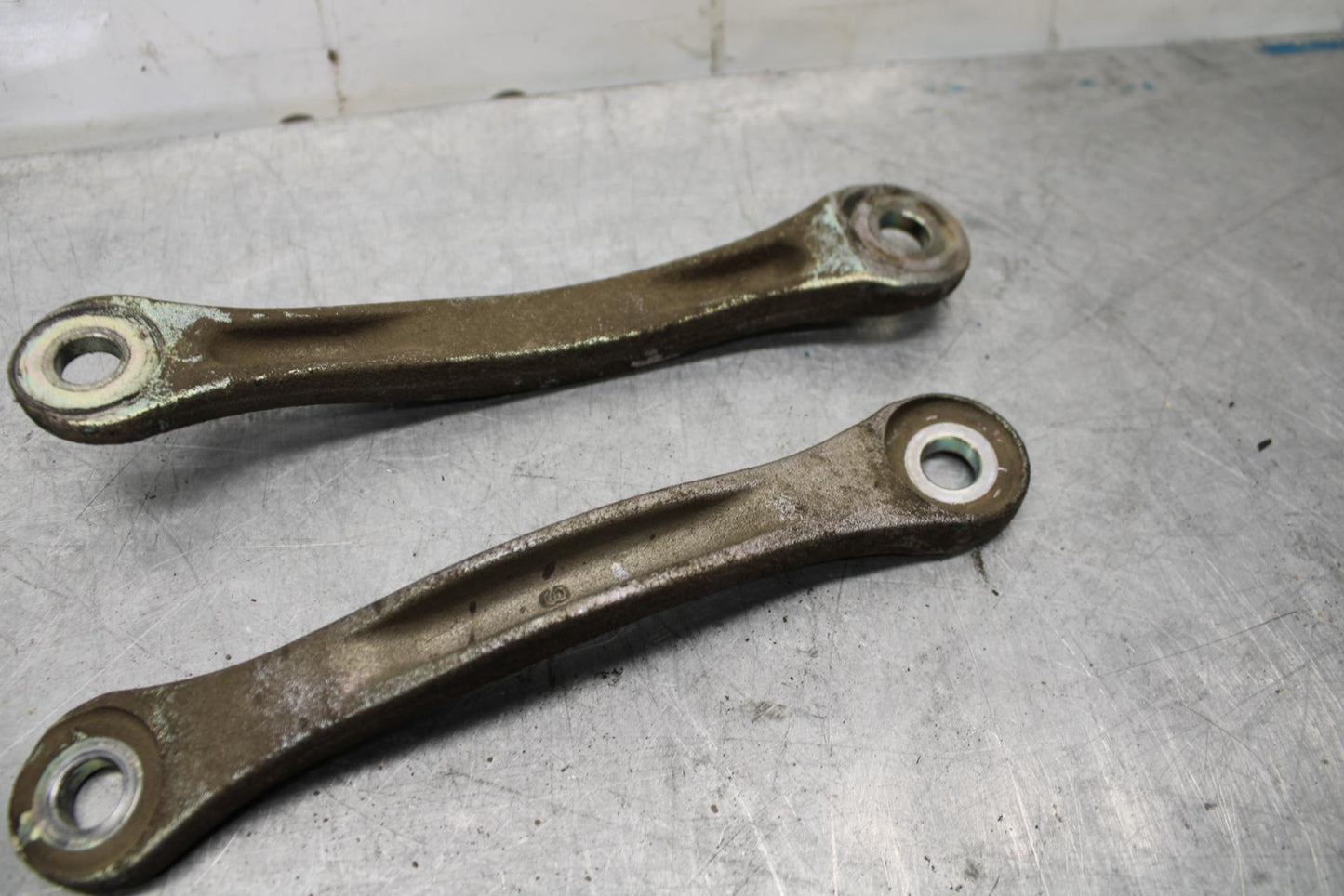 06-07 KAWASAKI NINJA ZX14R REAR DOGBONE SHOCK LINKAGE LINK BB433