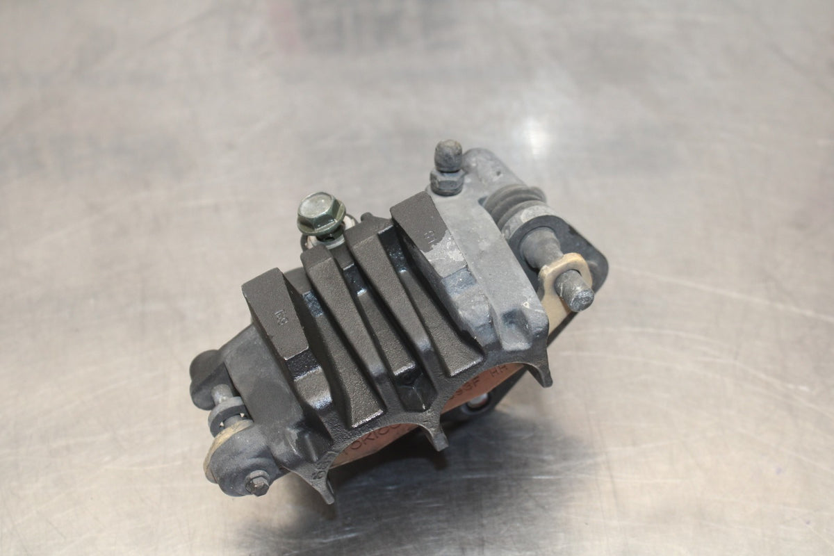 06 KAWASAKI VULCAN 900 LEFT FRONT BRAKE CALIPER BB799