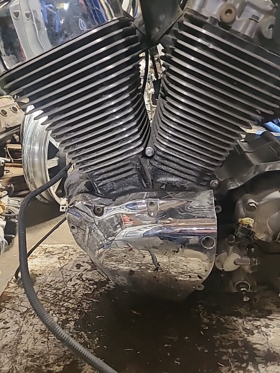 2004 Suzuki Intruder 1500 VL1500 ENGINE MOTOR BB573