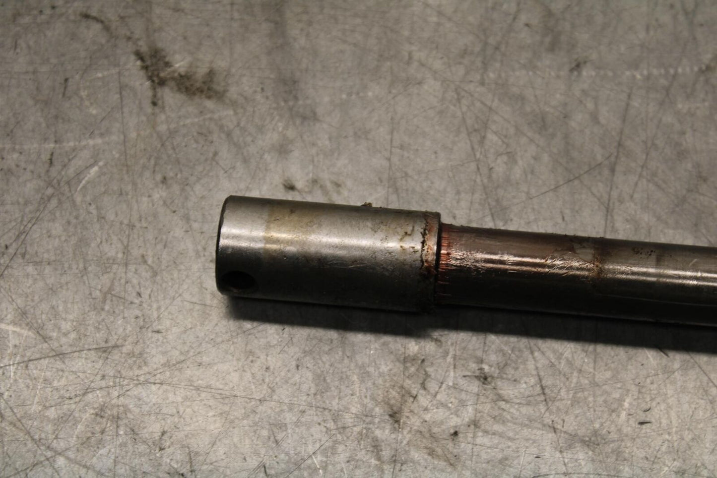 1977 Yamaha XS750 FRONT WHEEL RIM AXLE PIVOT BOLT 341-25181-01-00 BB554