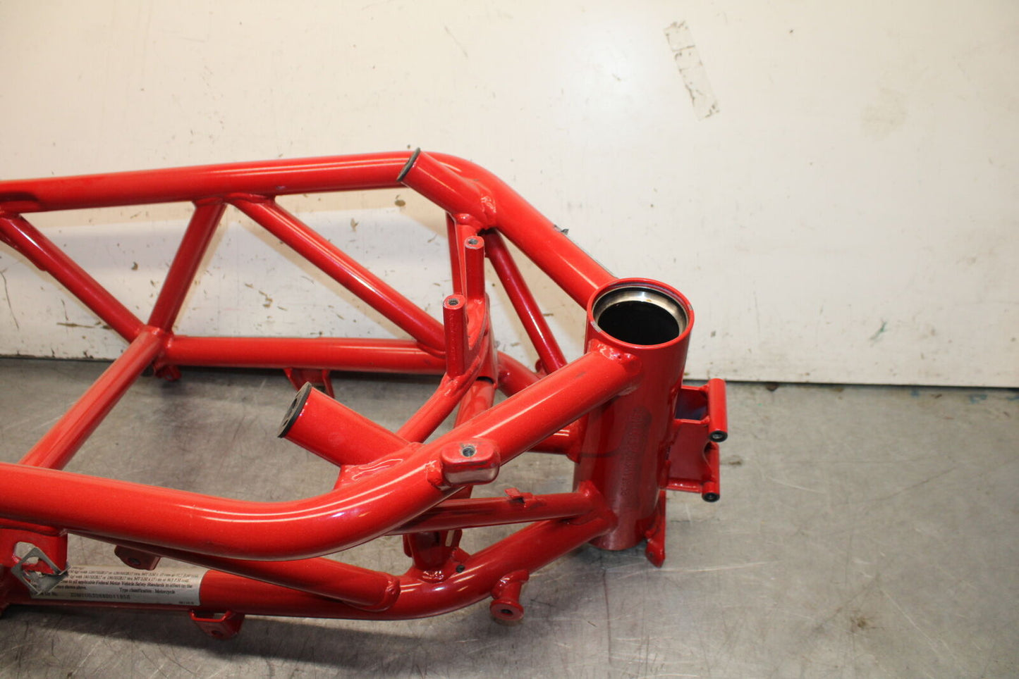 09-11 DUCATI STREETFIGHTER 1098 FRAME CHASSIS BB705