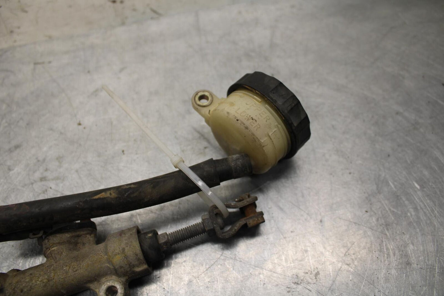 1996 Honda CBR900RR REAR BACK BRAKE MASTER CYLINDER W RESERVOIR BB09