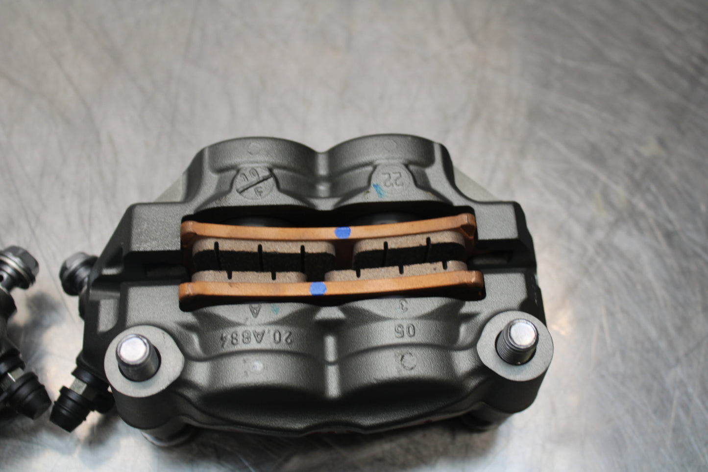 23-24 KAWASAKI NINJA ZX14R NEW!! RIGHT LEFT FRONT BRAKE CALIPER SET BB153