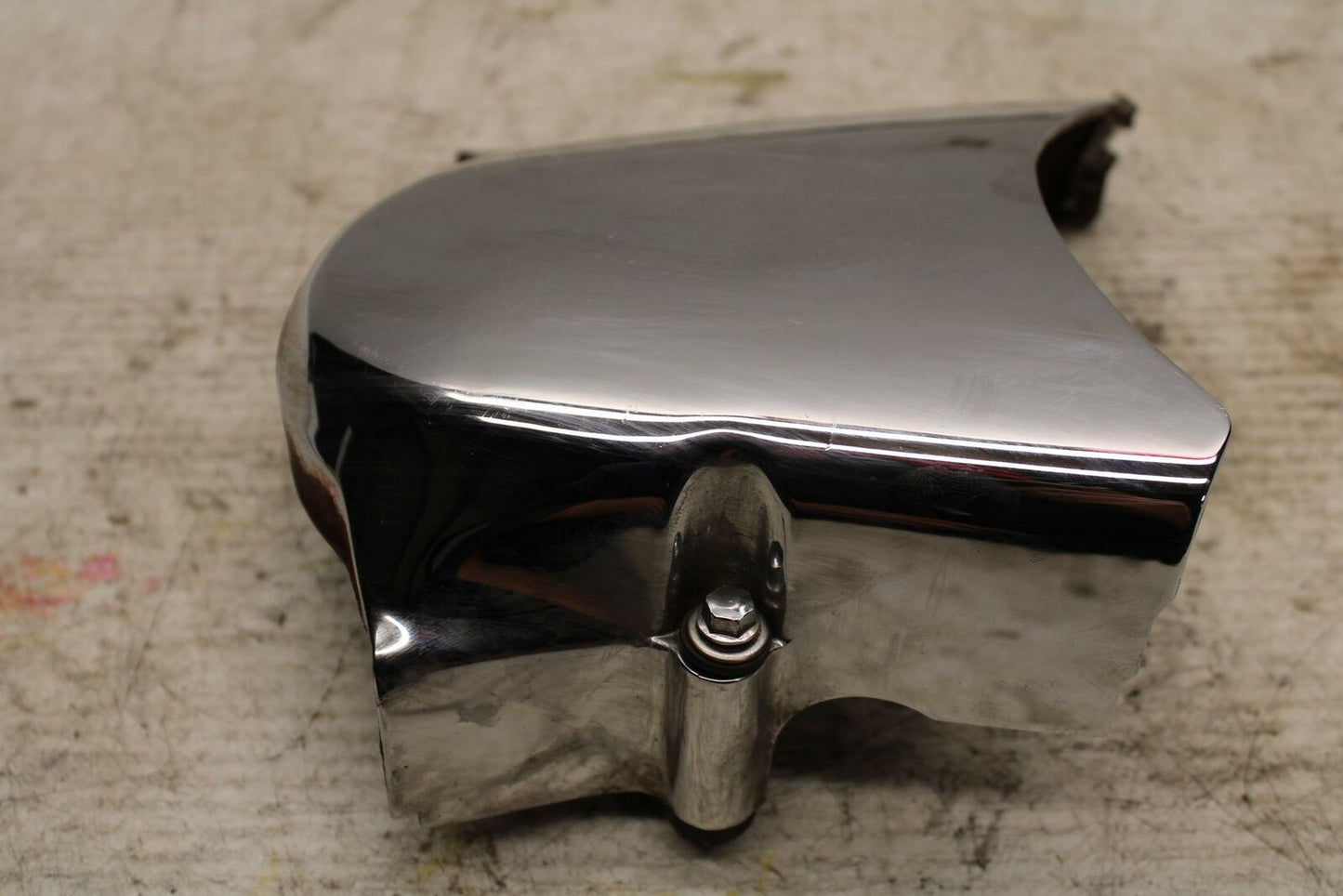 00-04 SUZUKI MARAUDER 800 VZ800 ENGINE SPROCKET COVER BB305