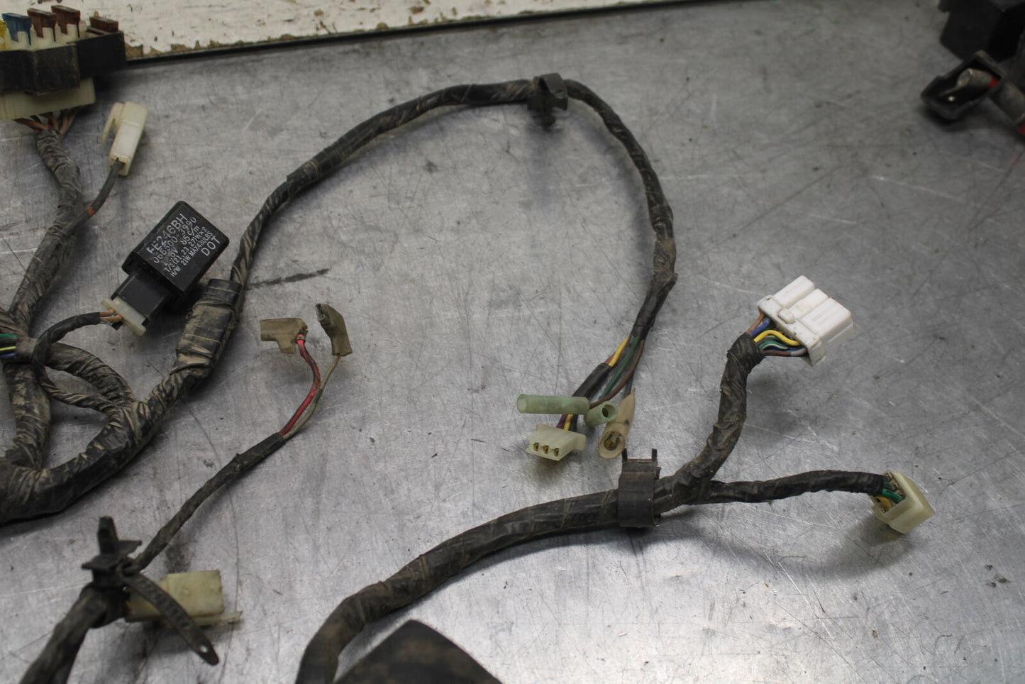 96-07 YAMAHA YZF600R MAIN ENGINE WIRING HARNESS MOTOR WIRE LOOM BB746