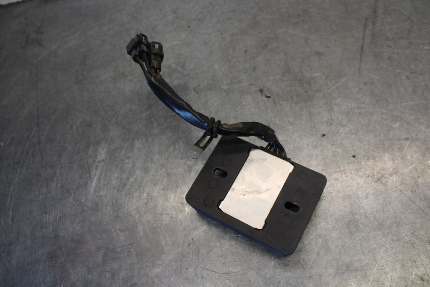 11-24 SUZUKI GSXR750 OEM RECTIFIER VOLTAGE REGULATOR BB687