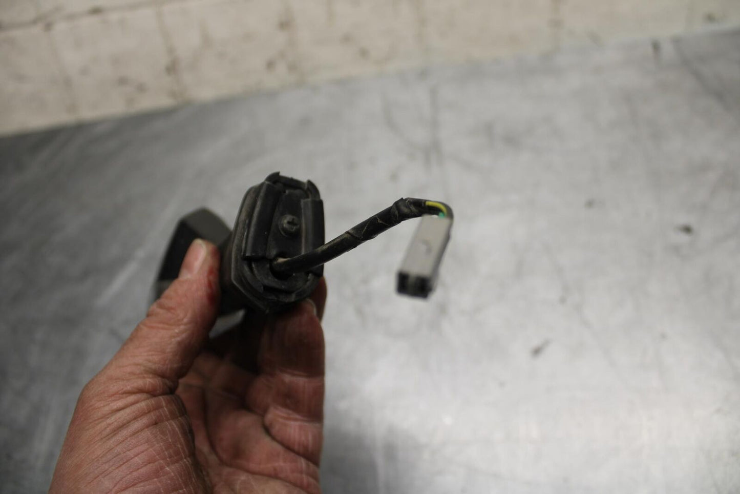 11-14 KAWASAKI VERSYS 650 LE 650C RIGHT FRONT TURN SIGNAL LIGHT INDICATOR BB498