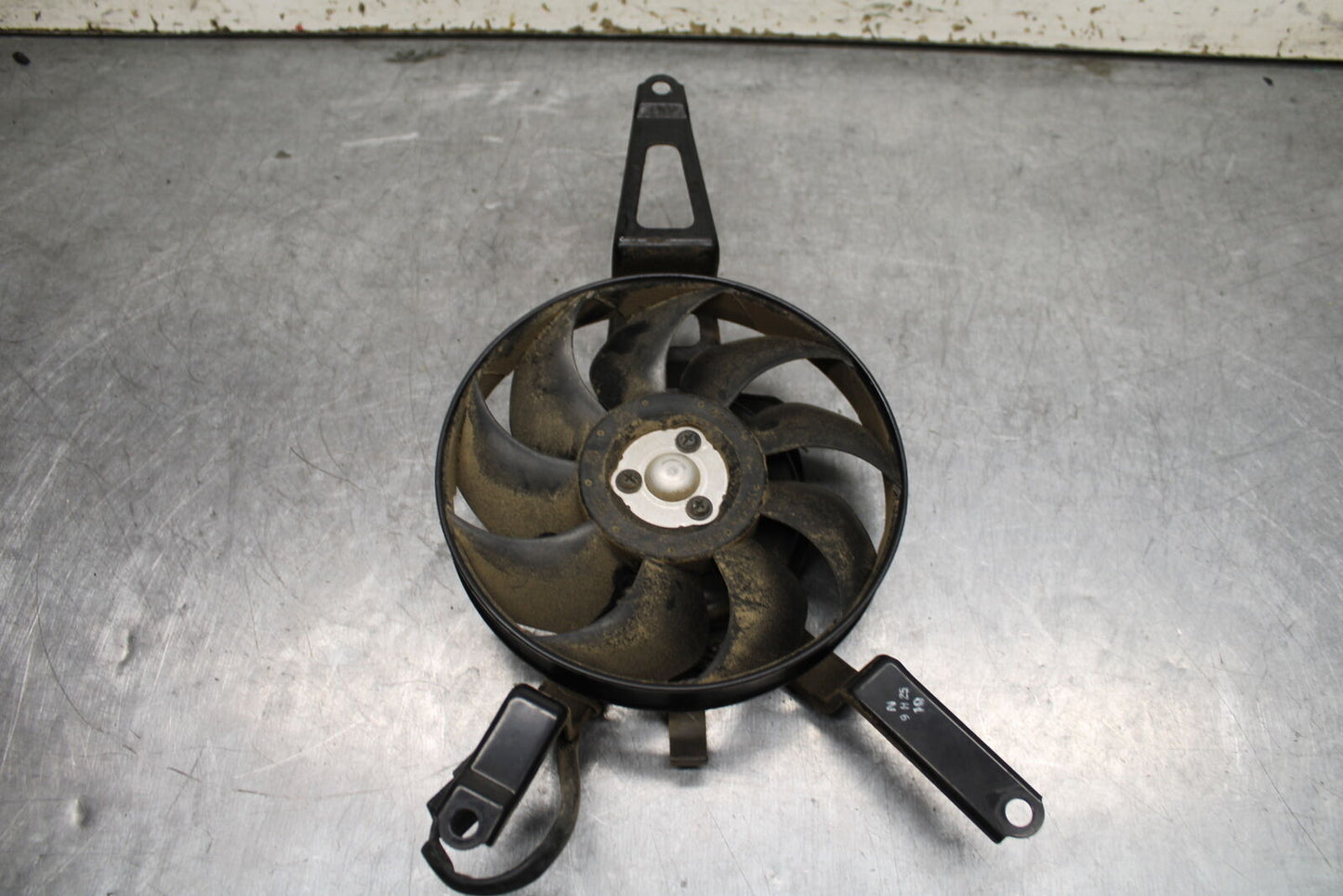 06-07 KAWASAKI NINJA ZX10R ENGINE RADIATOR COOLING FAN BB115