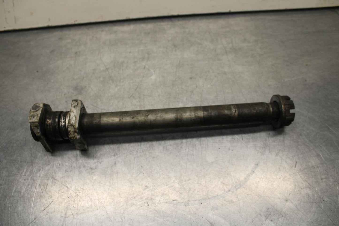 2003 Suzuki SV1000S REAR AXLE BACK WHEEL RIM PIVOT BOLT AXEL 64711-33E10 BB85