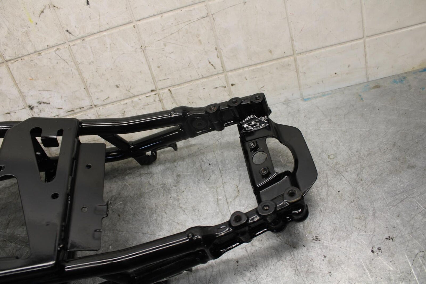 22-23 HUSQVARNA SVARTPILEN 401 REAR SUBFRAME BACK SUB FRAME BB541