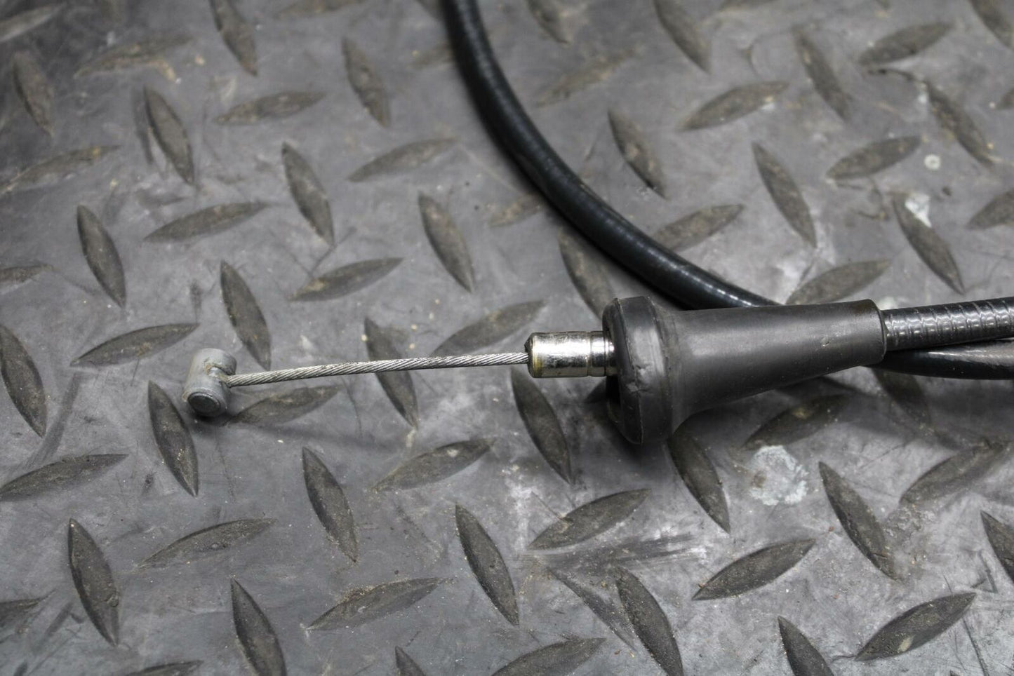 78 SUZUKI GS550E CLUTCH CABLE LINE BB212
