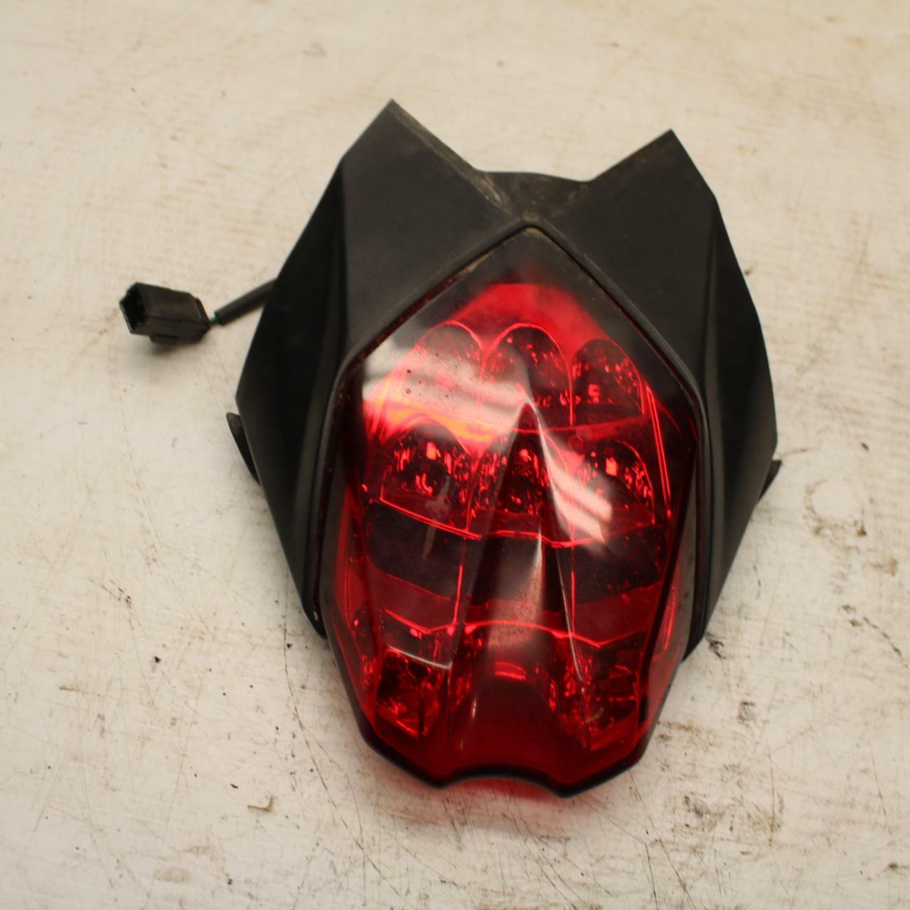 07-16 TRIUMPH STREET TRIPLE REAR TAIL TAILLIGHT BACK BRAKE LIGHT BB361