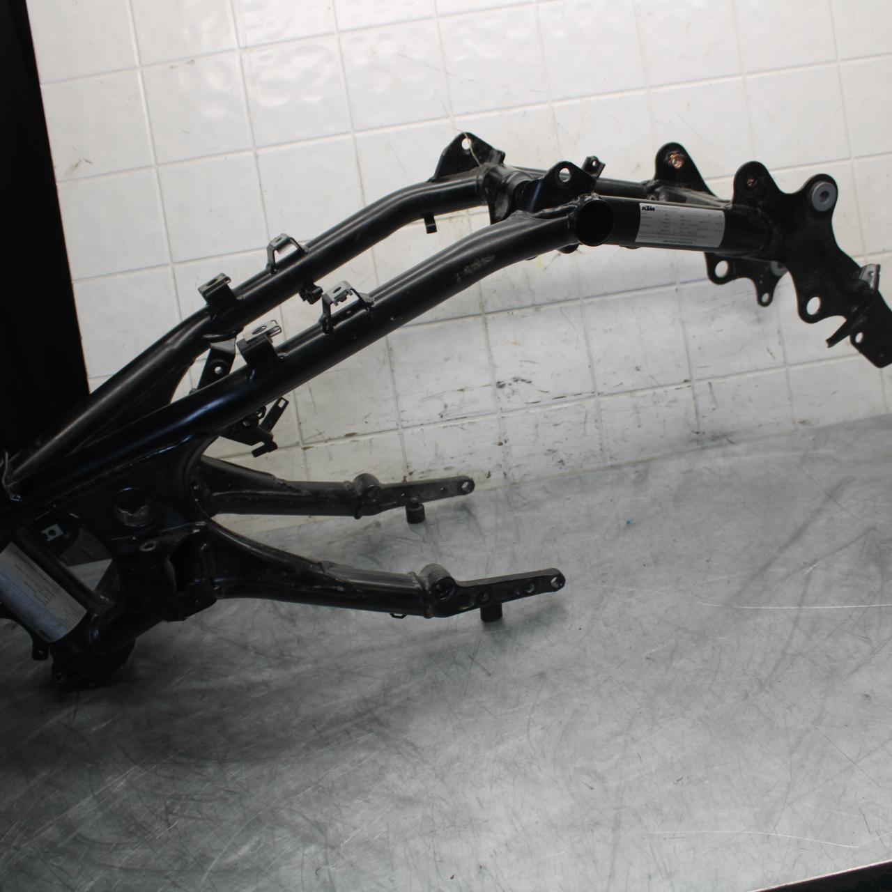22 KTM 890 ADVENTURE FRAME CHASSIS BB514
