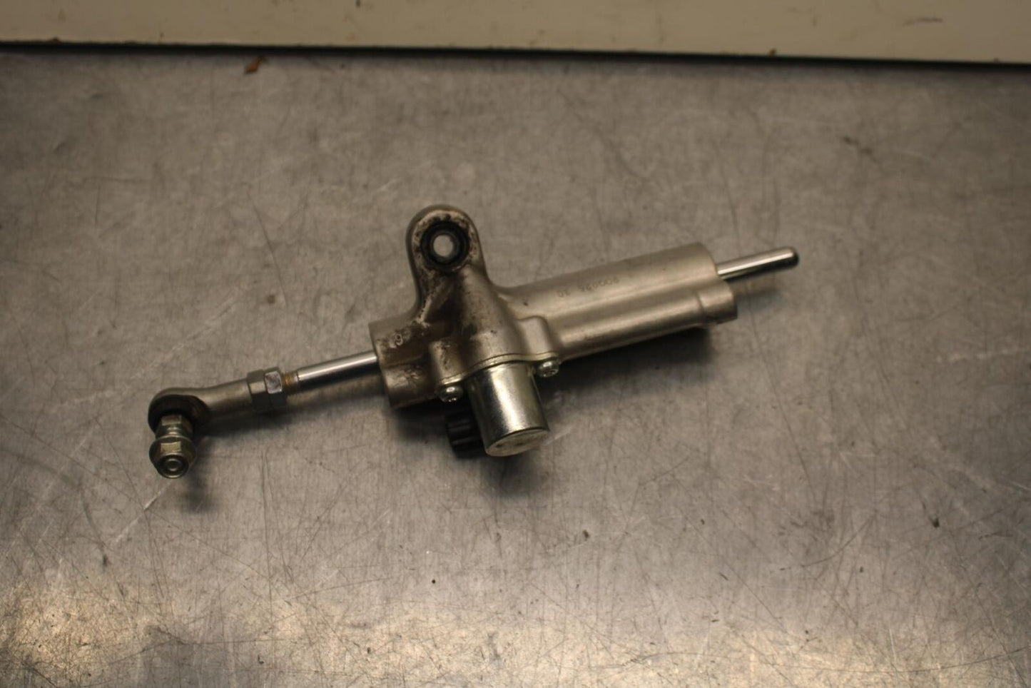 2011 Suzuki GSXR600 STEERING DAMPER STABILIZER 51750-21H10 BB602