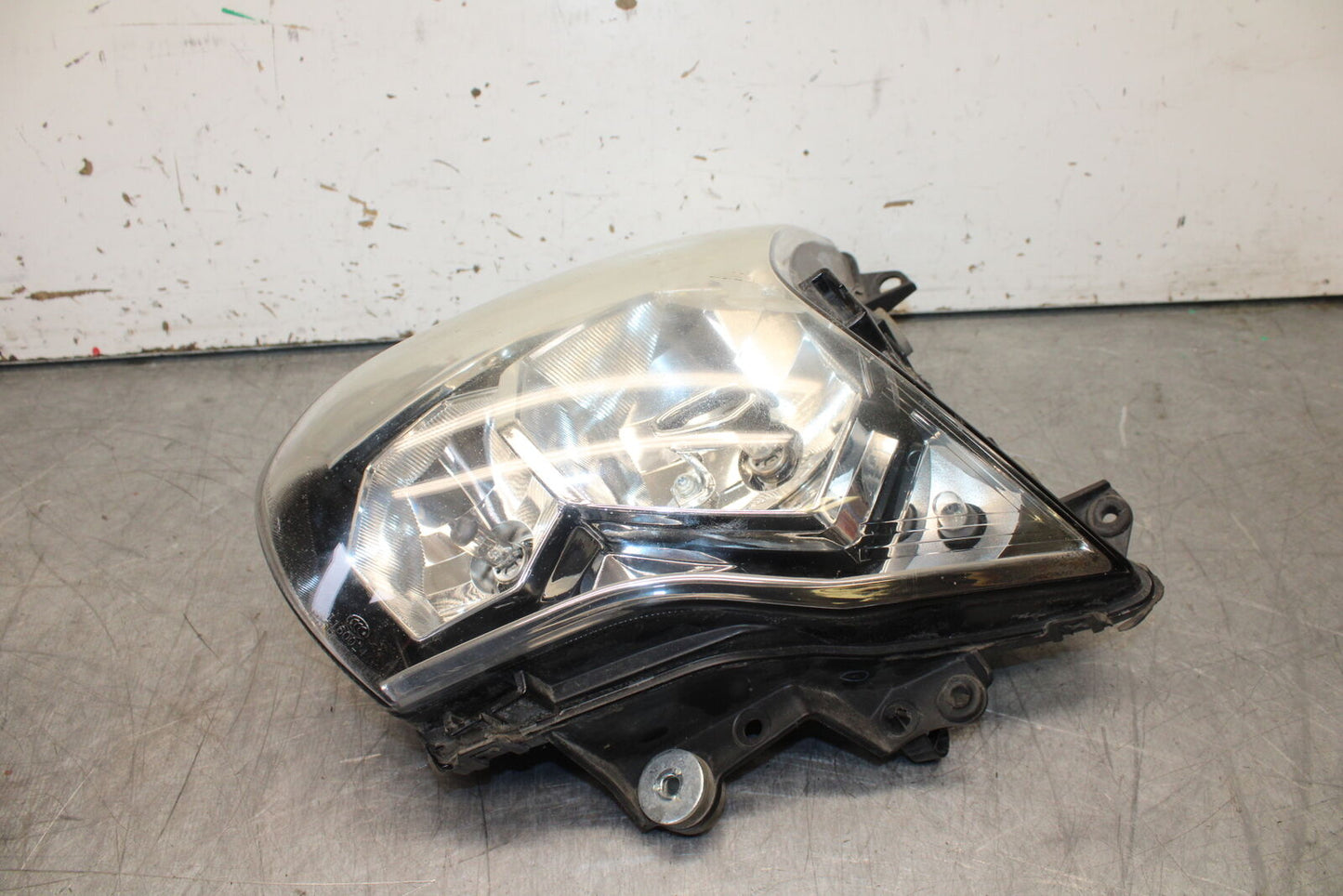 12-17 KAWASAKI ER-6N Z650 FRONT HEADLIGHT HEAD LIGHT LAMP BB709