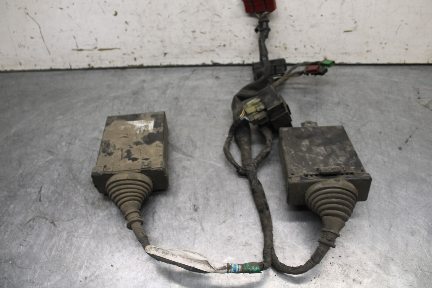 93-00 HONDA GOLDWING 1500 GL1500SE ECU COMPUTER CONTROLLER UNIT ECM BB700