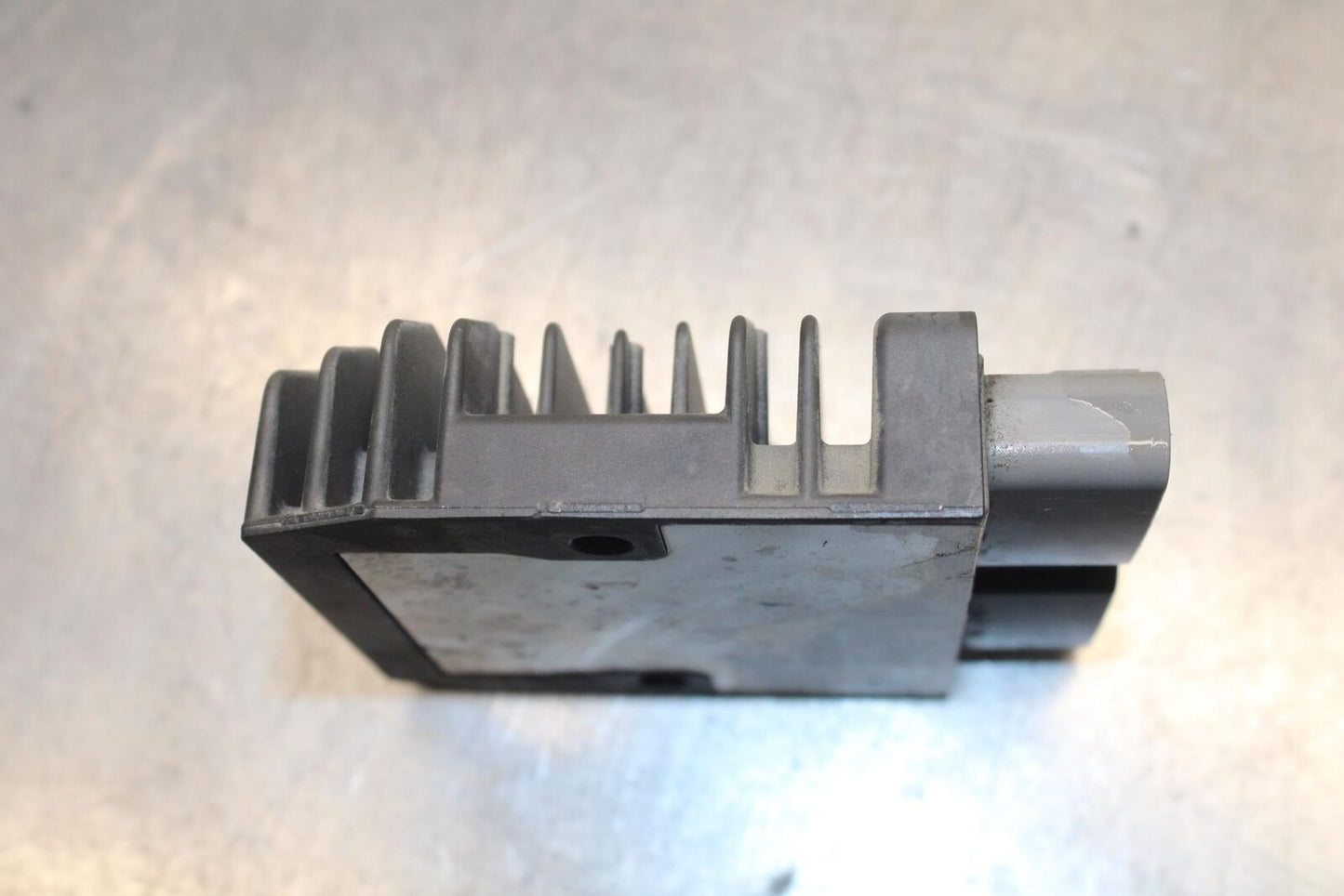 2016 BMW S1000R ABS RECTIFIER VOLTAGE REGULATOR BB604