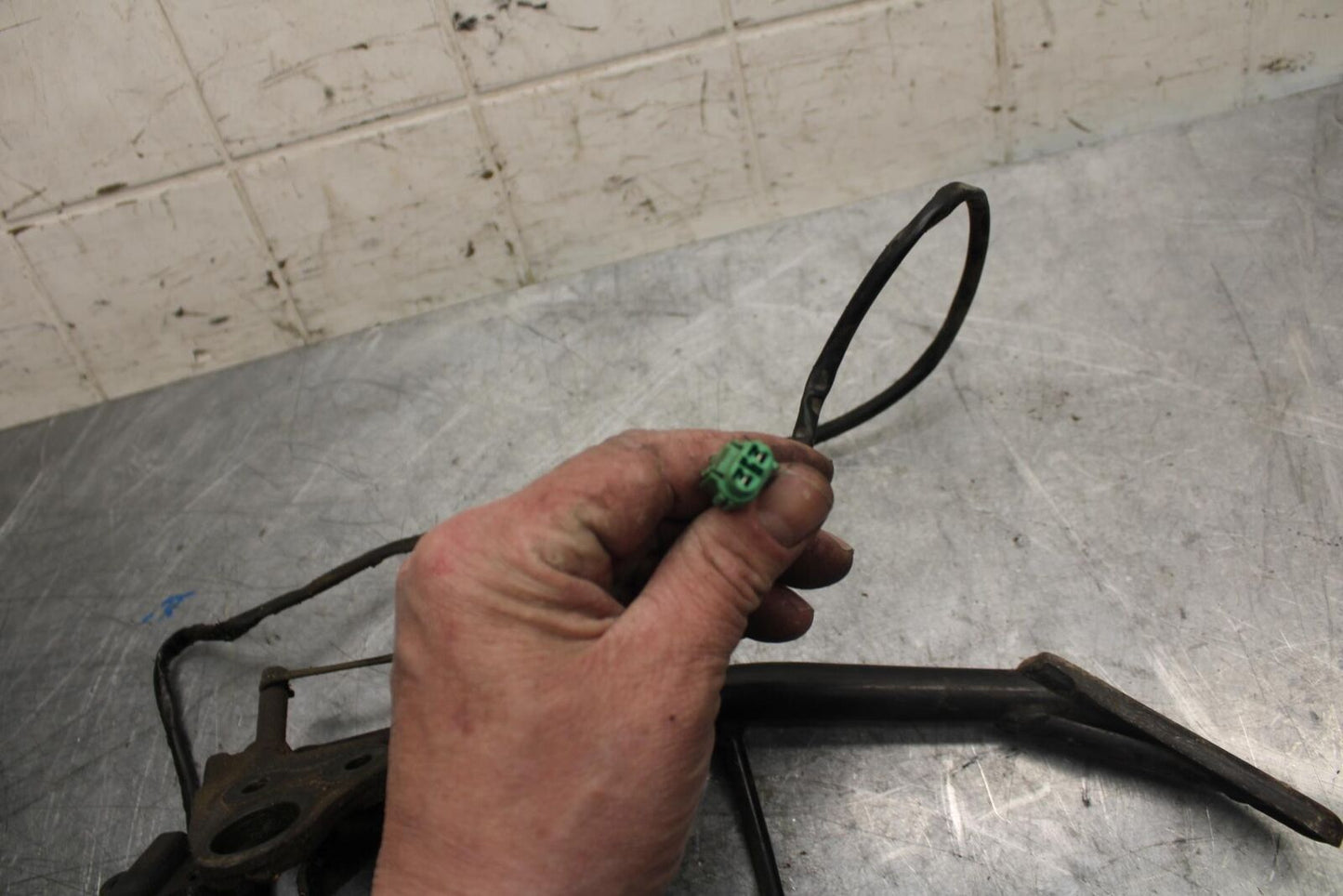 1998 Suzuki TL1000S KICKSTAND SIDE KICK STAND BB508