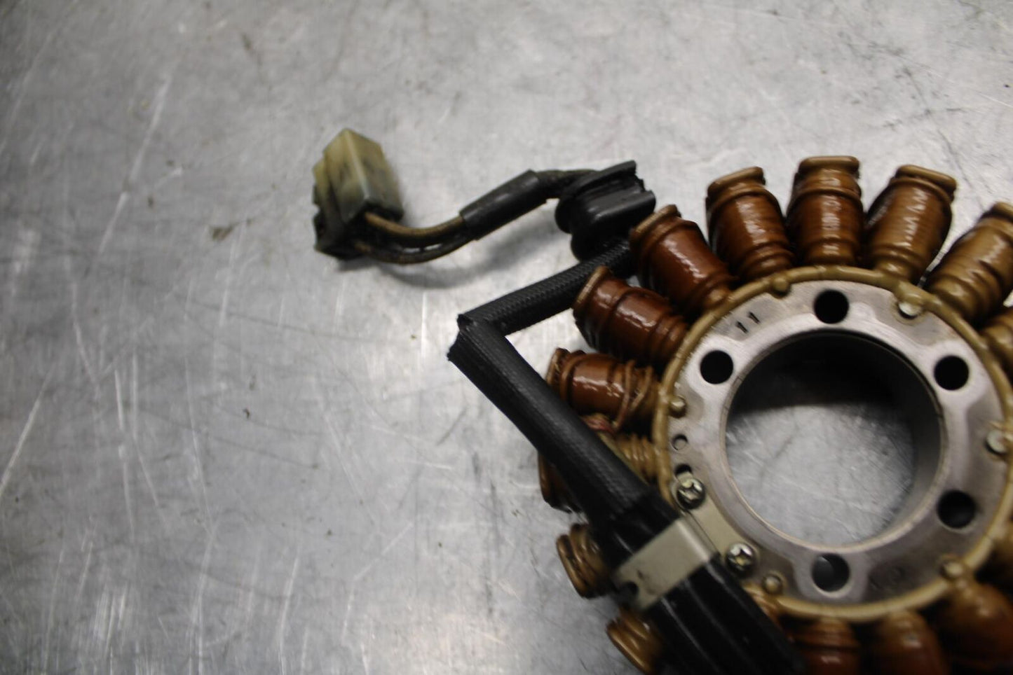 2002 Suzuki GSXR1000 STATOR GENERATOR ALTERNATOR MAGNETO 31401-18G00 BB42