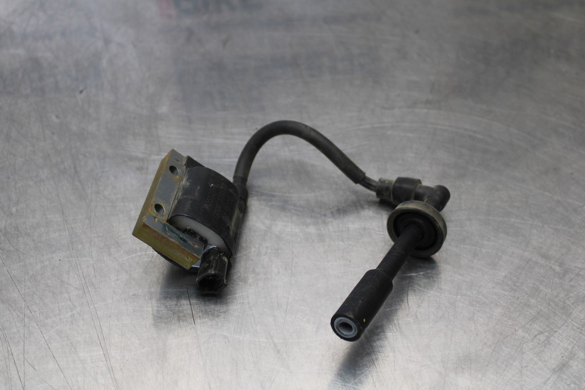 17-22 KTM 390 DUKE IGNITION COIL SPARK PLUG CAP BB180