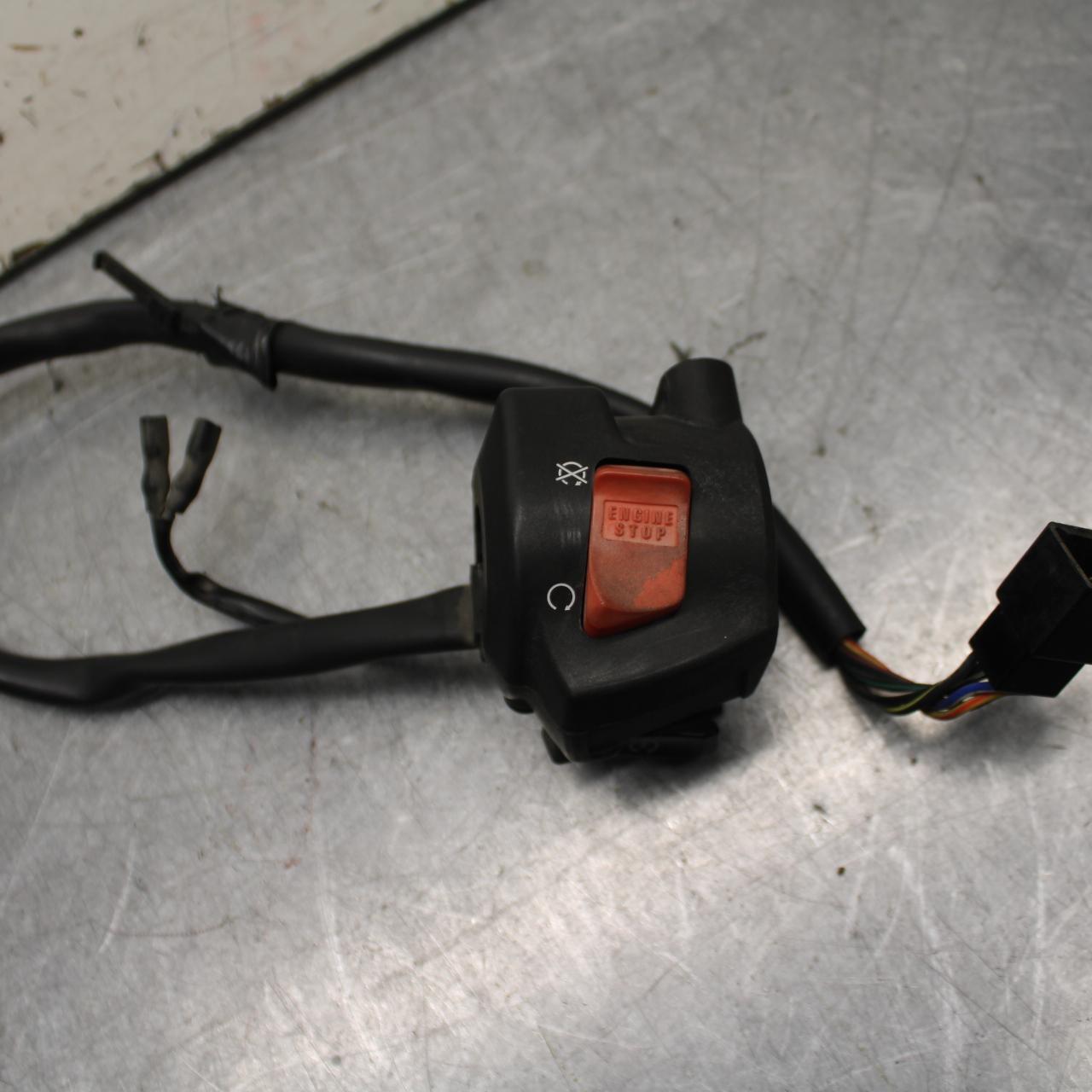 01-06 HONDA CBR600F4I RIGHT CLIP ON HANDLE KILL OFF START SWITCHES BB644