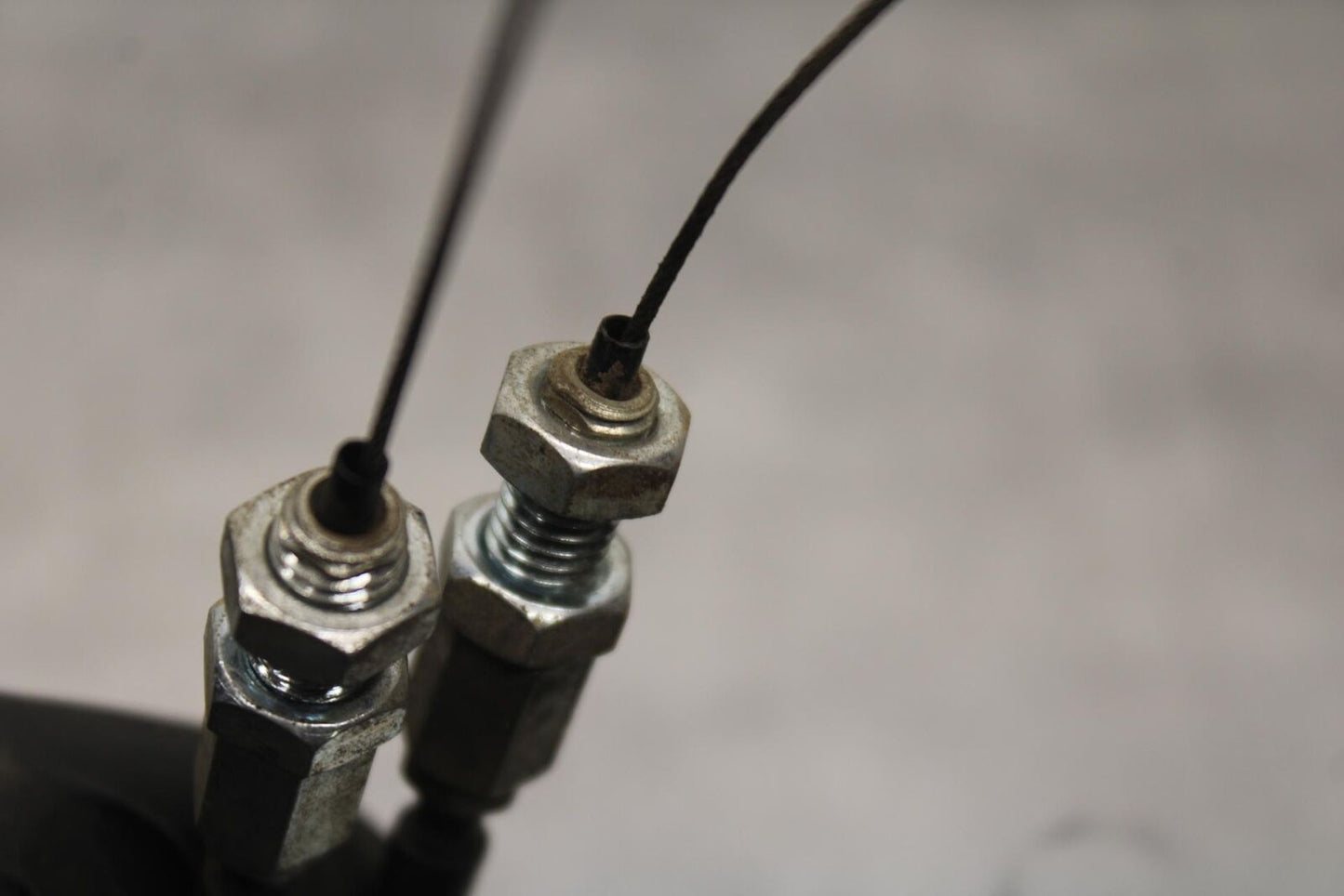 2003 Suzuki SV1000S THROTTLE CABLES LINES BB85