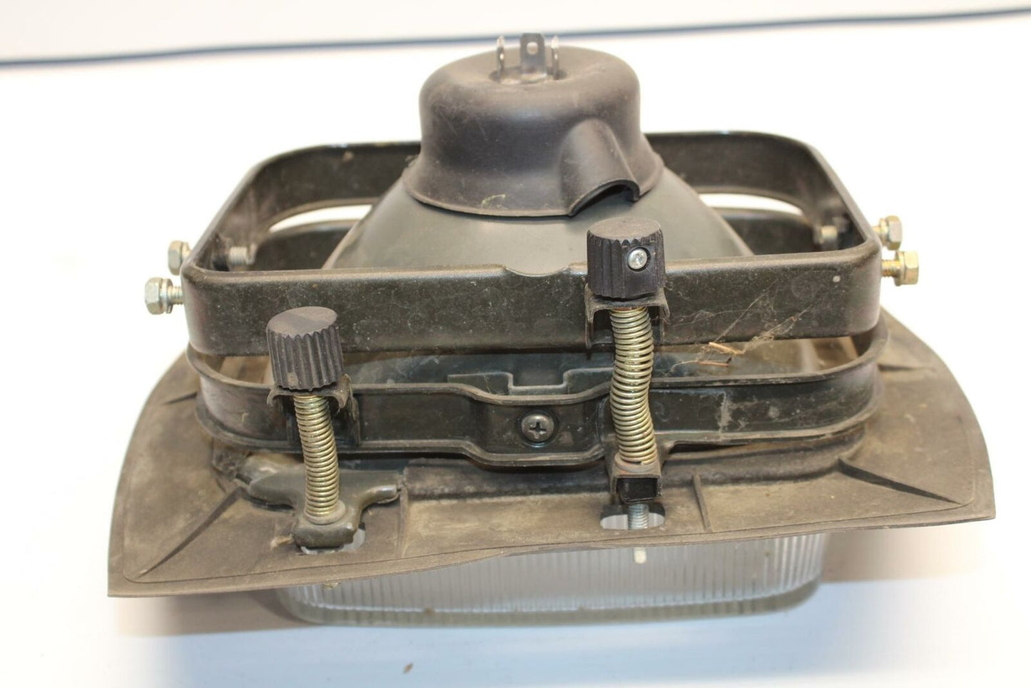 86 SUZUKI GS750ES FRONT HEADLIGHT HEAD LIGHT LAMP BB233