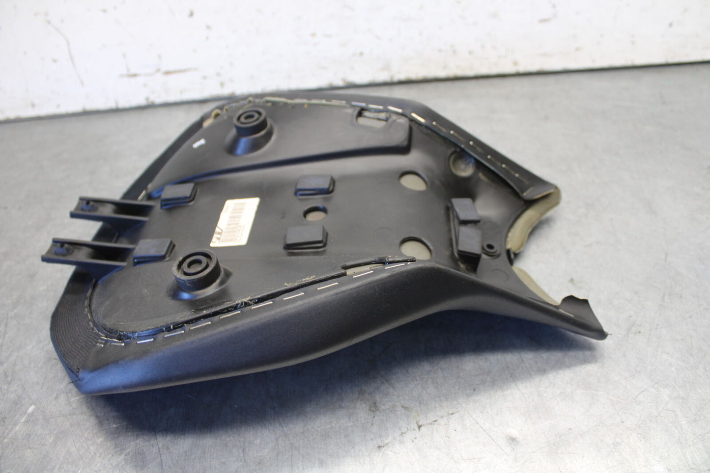 12-15 DUCATI 1199 PANIGALE FRONT DRIVERS SEAT PAD SADDLE PILLION BB699