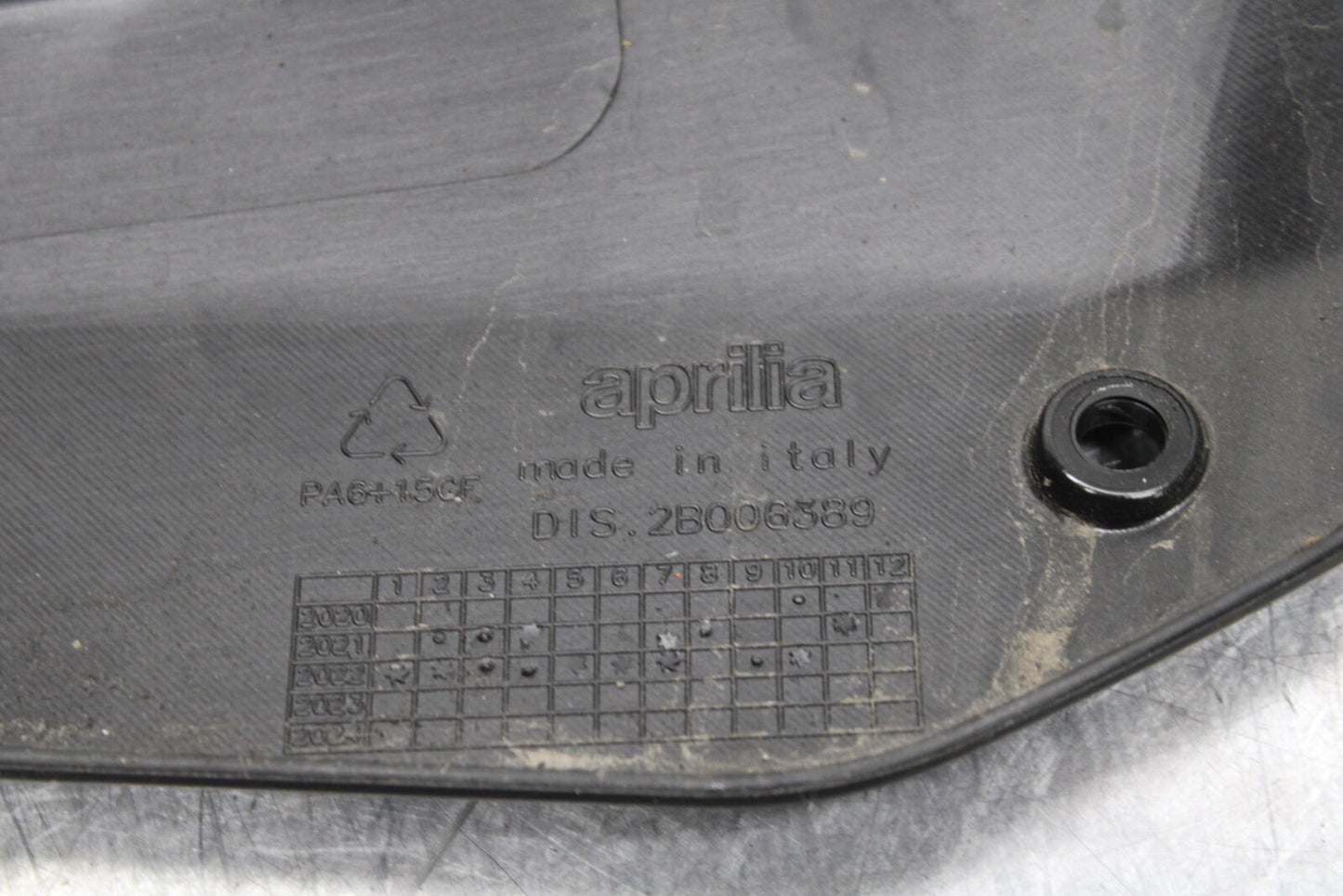 21-24 APRILIA TUONO 660 FACTORY REAR BACK DRIVE CHAIN GUARD COVER SHIELD BB733