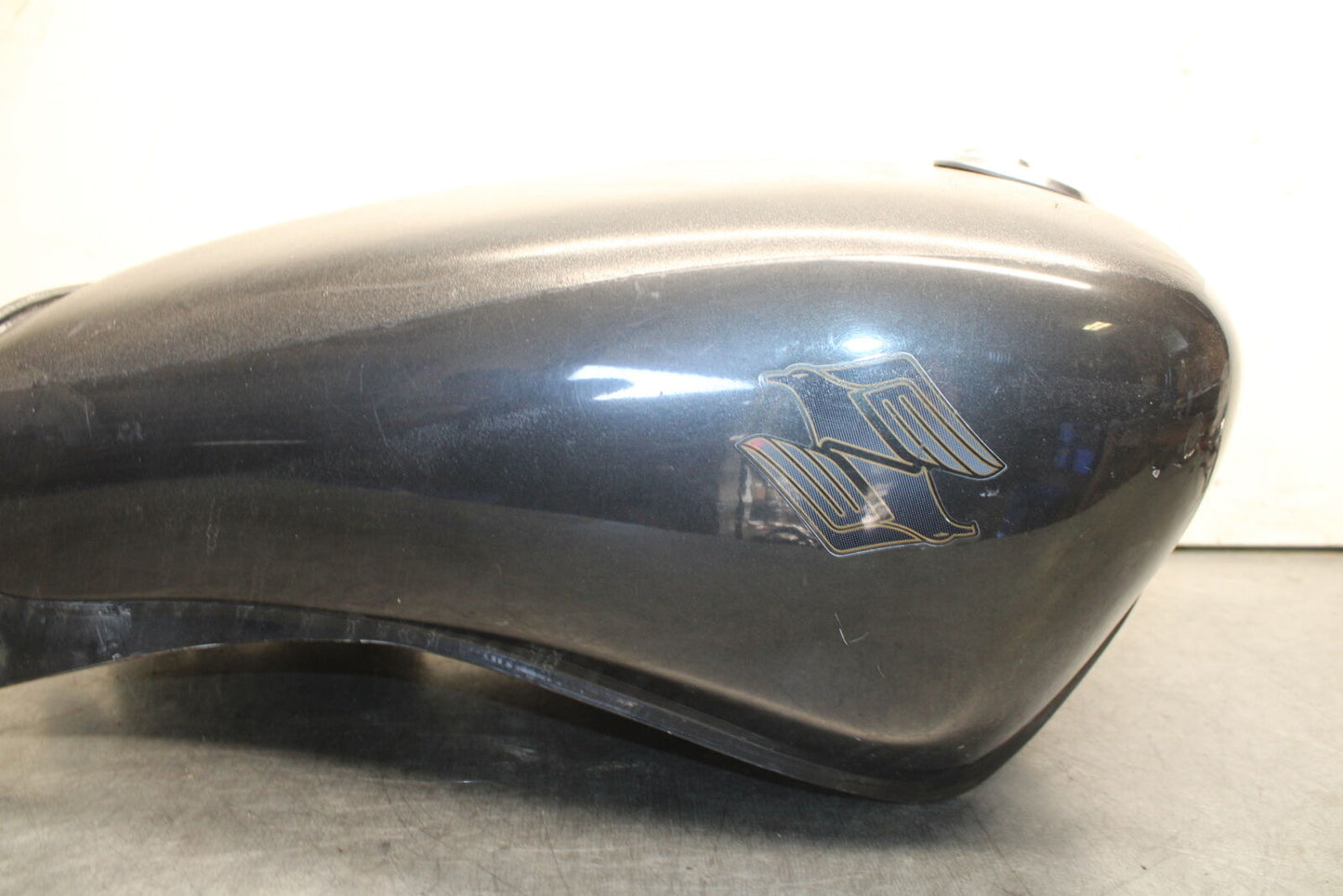 85-86 SUZUKI MADURA 1200 GAS TANK FUEL PETROL RESERVOIR BB691