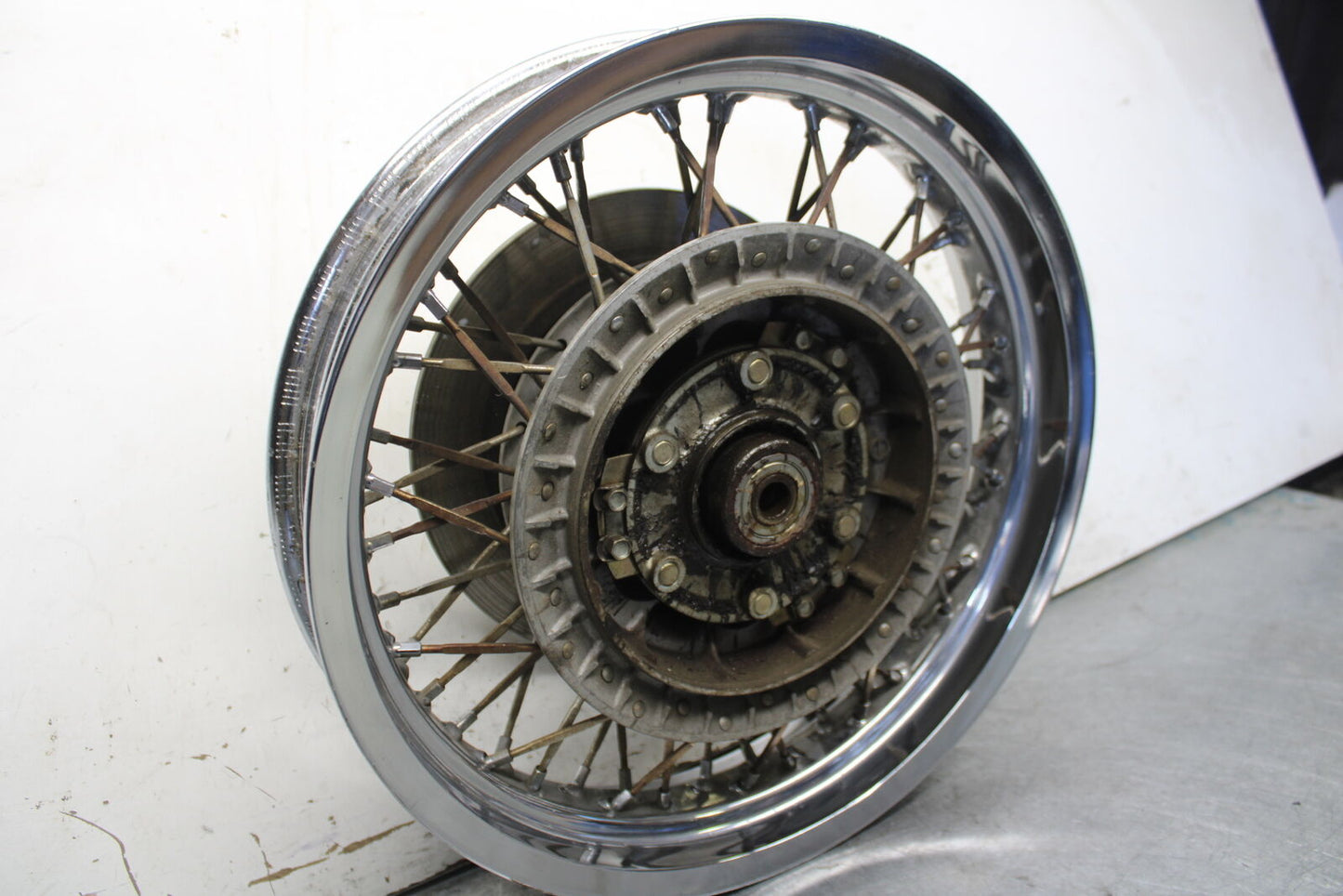 85-86 SUZUKI MADURA 1200 REAR WHEEL REAR RIM BB691