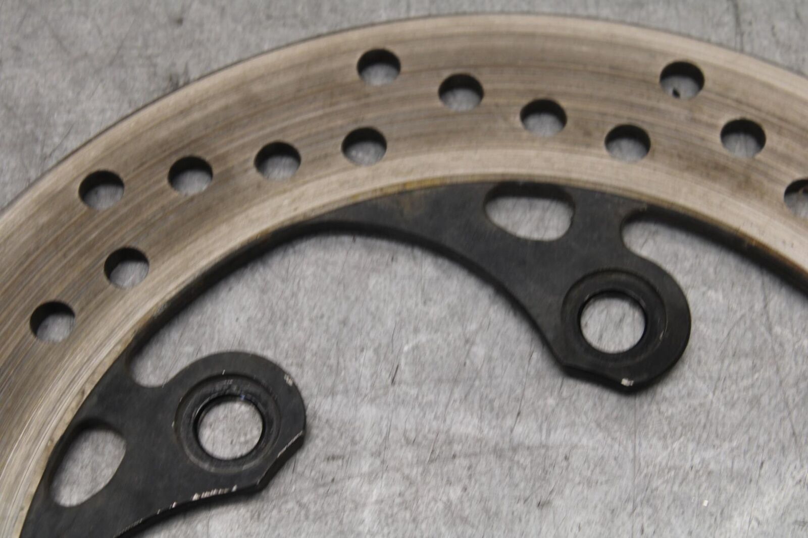 01-03 SUZUKI GSXR600 REAR ROTOR BACK BRAKE DISC 69211-33E10 BB633