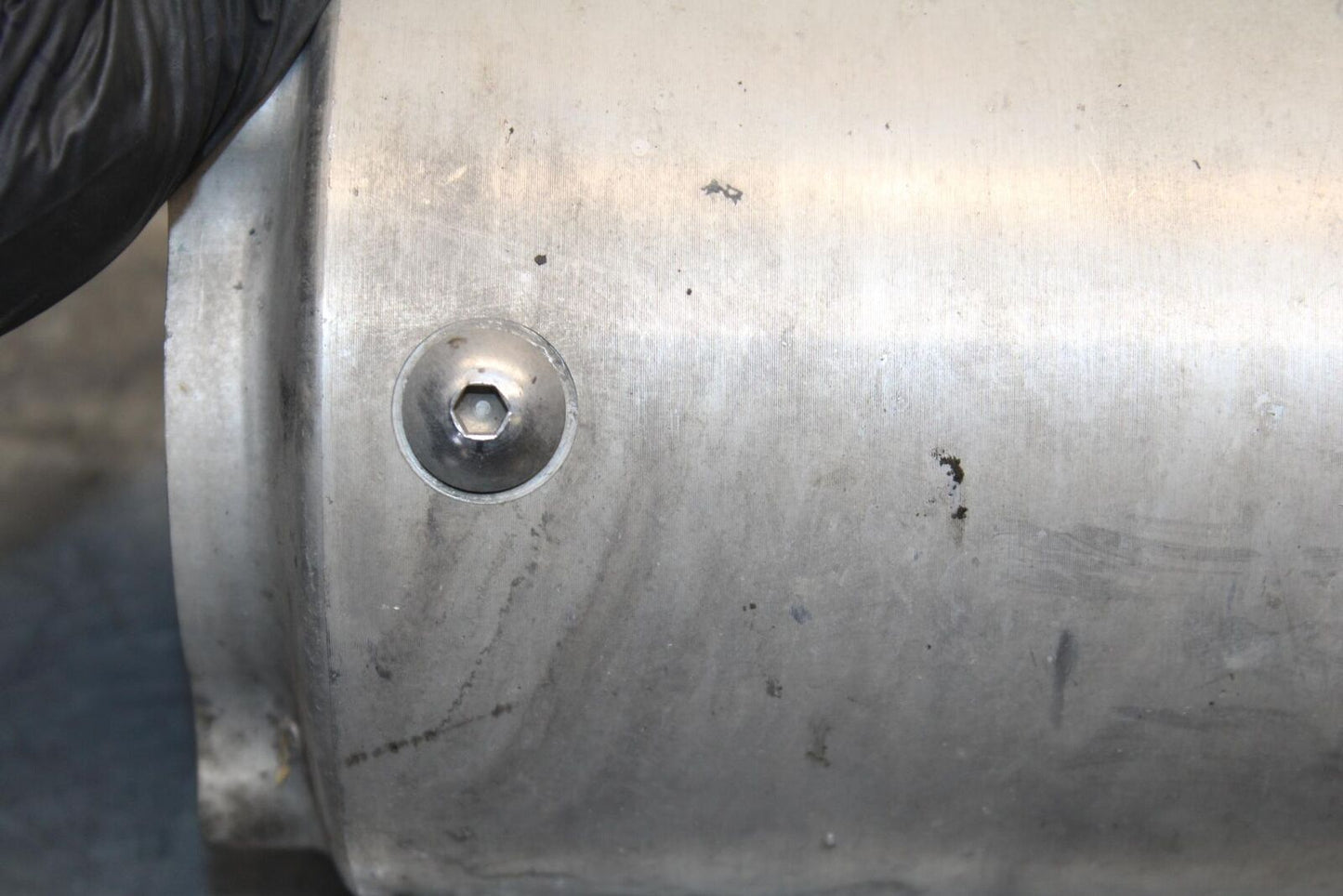 1995 Suzuki RF600R EXHAUST PIPE MUFFLER SLIP ON CAN SILENCER BB615