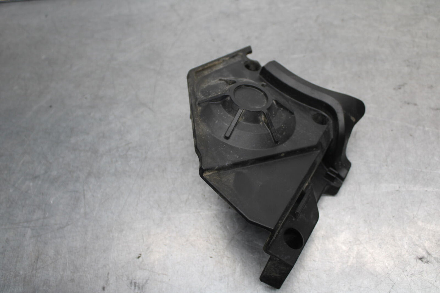 20-23 APRILIA RS660 ENGINE SPROCKET COVER BB643